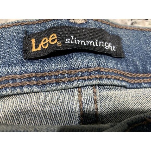 Lee Jeans 12M Ladies Platinum Label Slimming Fit Capri Embroider Soho Color NWT - Picture 9 of 10